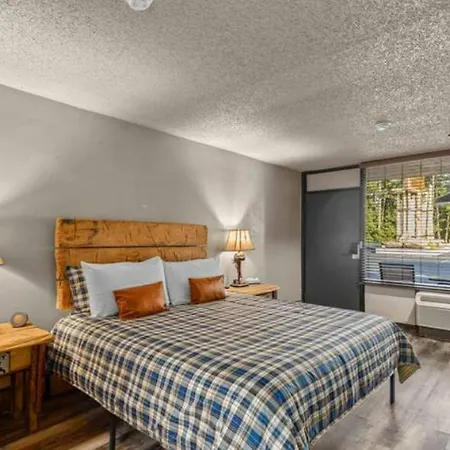 Stonegate Lodge W Pool & Outdoor Firepits Room #201 Eureka Springs Exterior foto