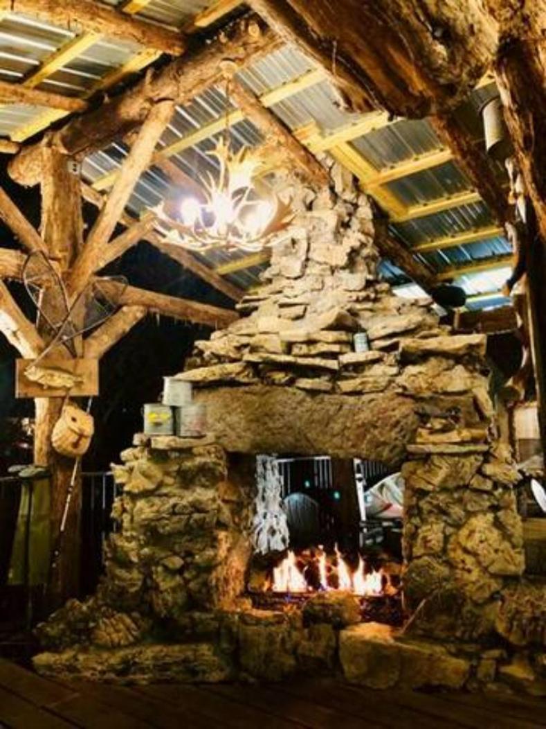 Stonegate W Pool & Outdoor Firepits #201 Eureka Springs