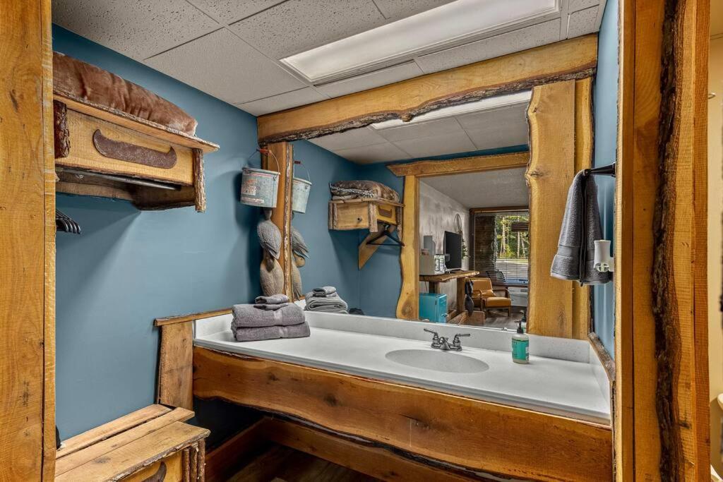 Apartment Stonegate W Pool & Outdoor Firepits #201
